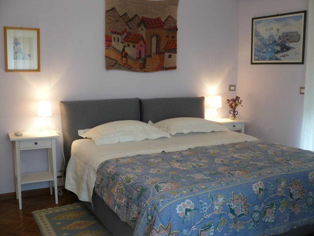 B&B Velardi Viagrande Bilik gambar